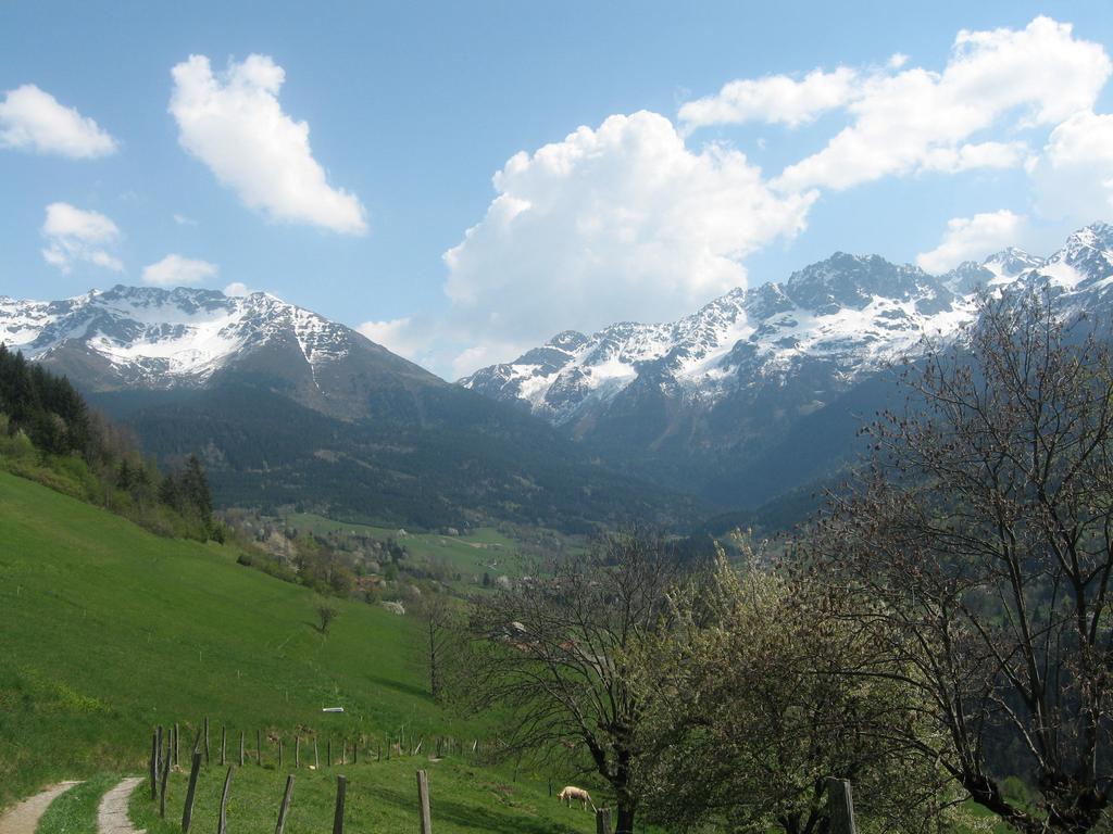 Le Carnival Laval (Isere) Exterior foto